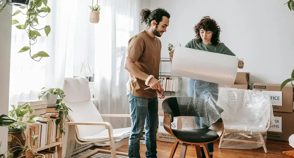 What is the Best Way to Move a Small Amount of Furniture?